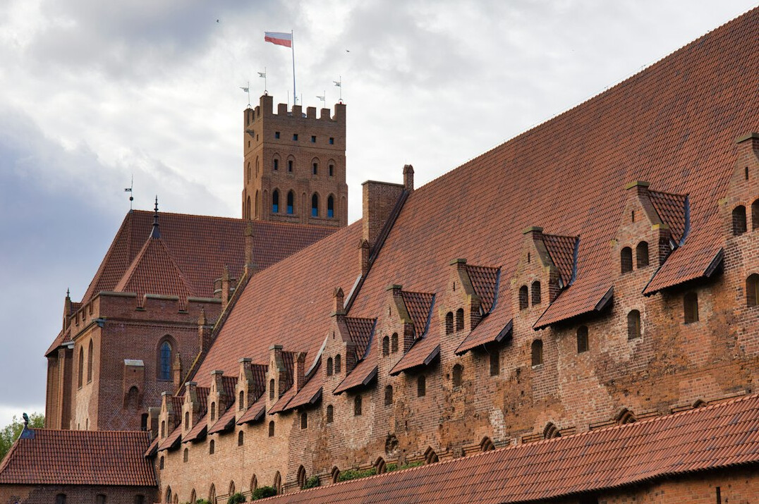 polish castle exterior